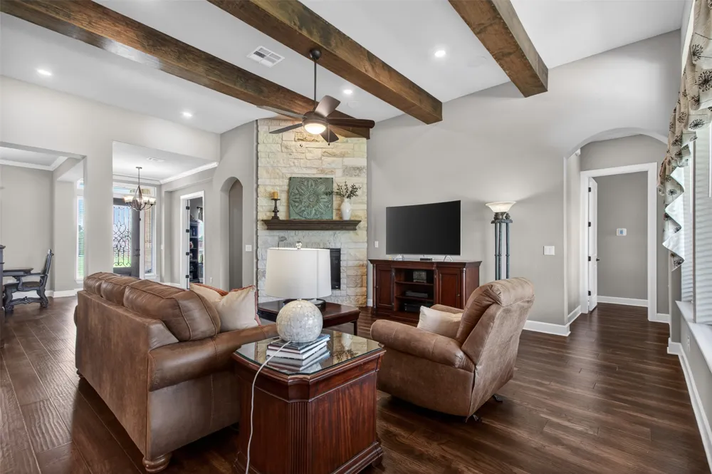 104 Far Meadow Drive Kingsland, TX 78639