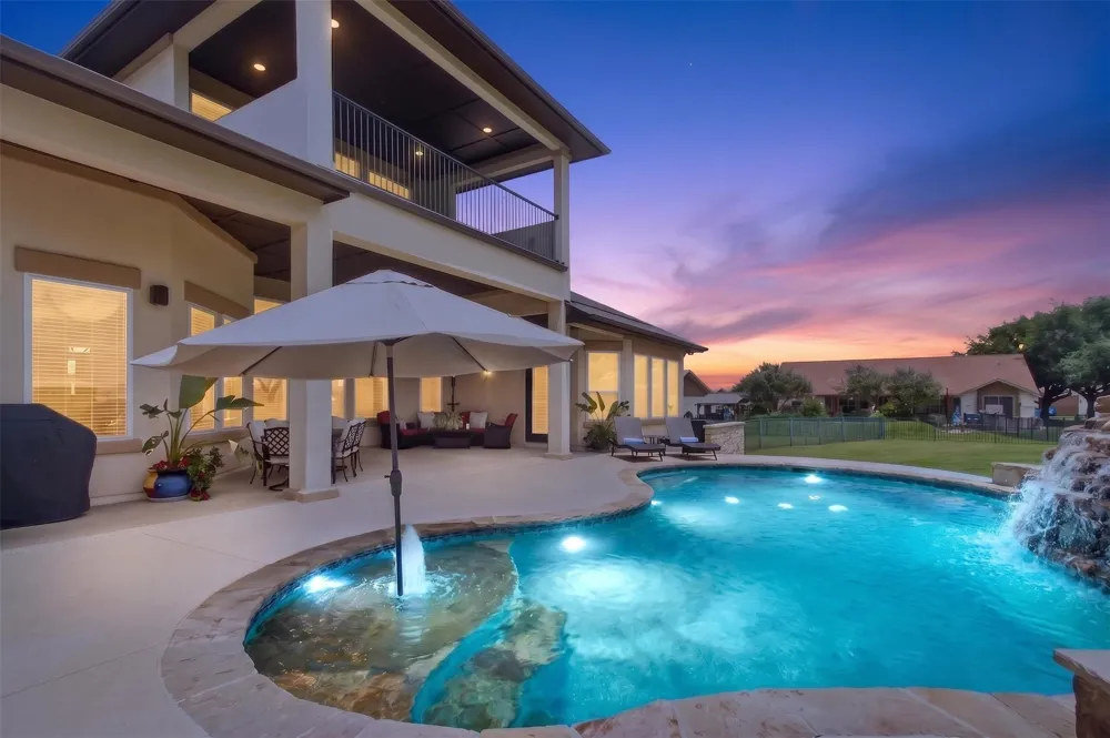 104 Far Meadow Drive Kingsland, TX 78639