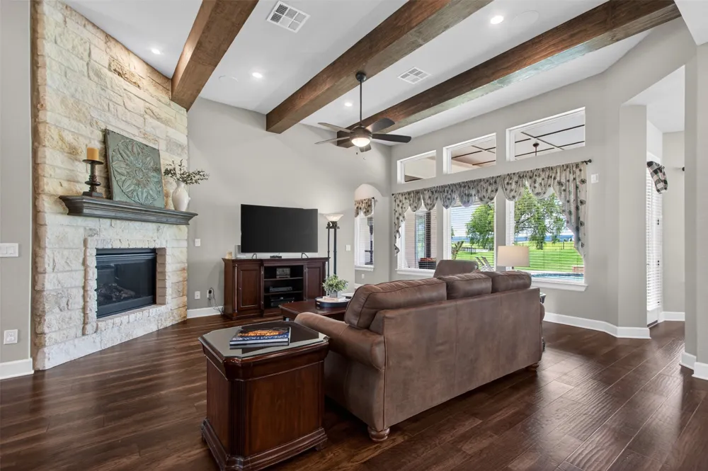 104 Far Meadow Drive Kingsland, TX 78639