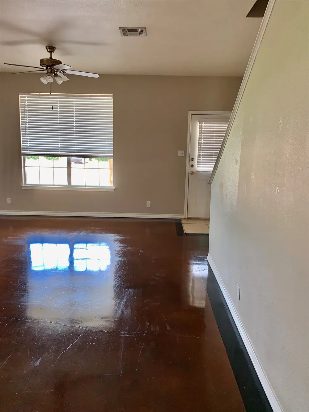 200 SANDSTONE DRIVE #A Jarrell, TX 76537