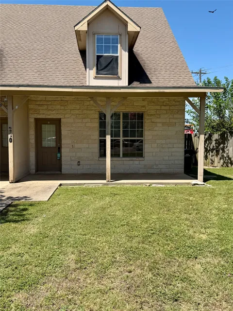 200 SANDSTONE DRIVE #A
