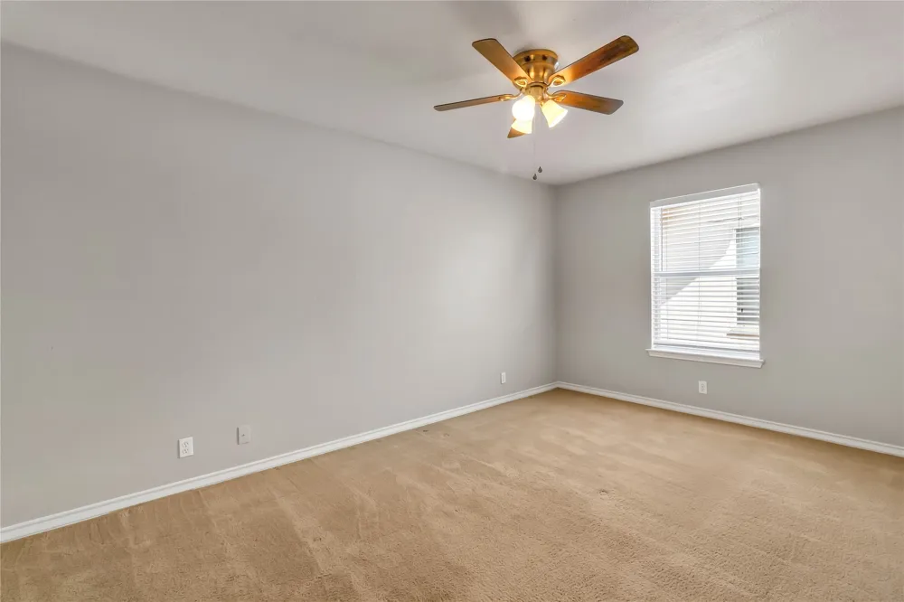 200 SANDSTONE DRIVE #A Jarrell, TX 76537