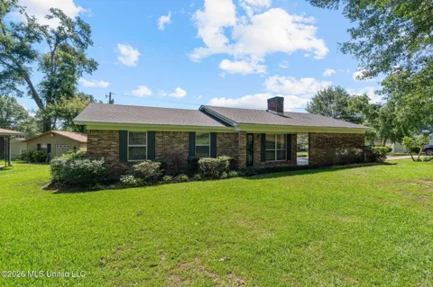 2072 Oakhurst Drive