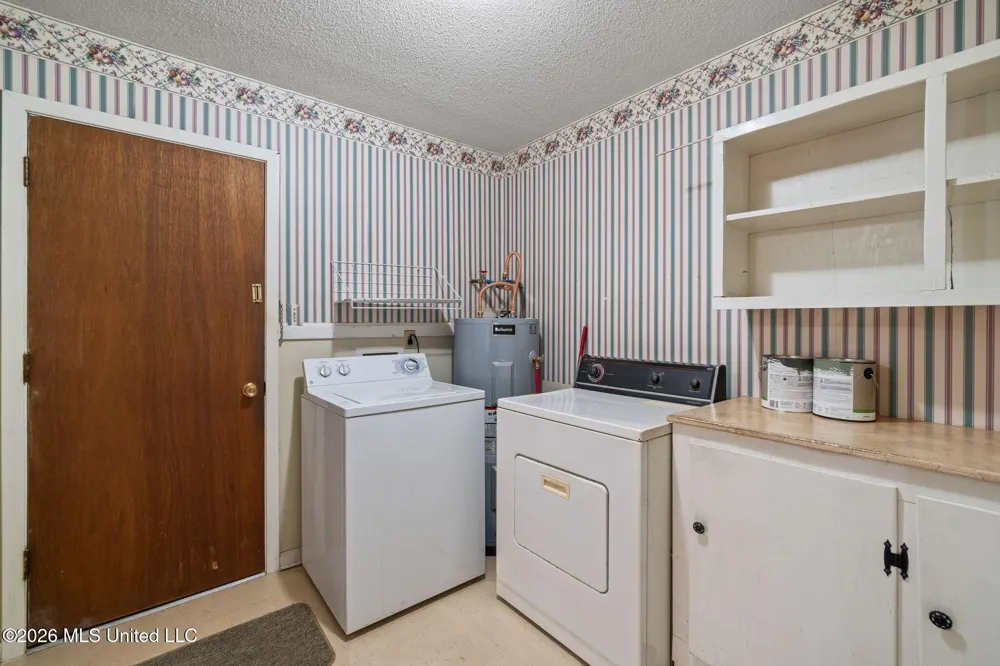 2072 Oakhurst Drive Grenada, MS 38901