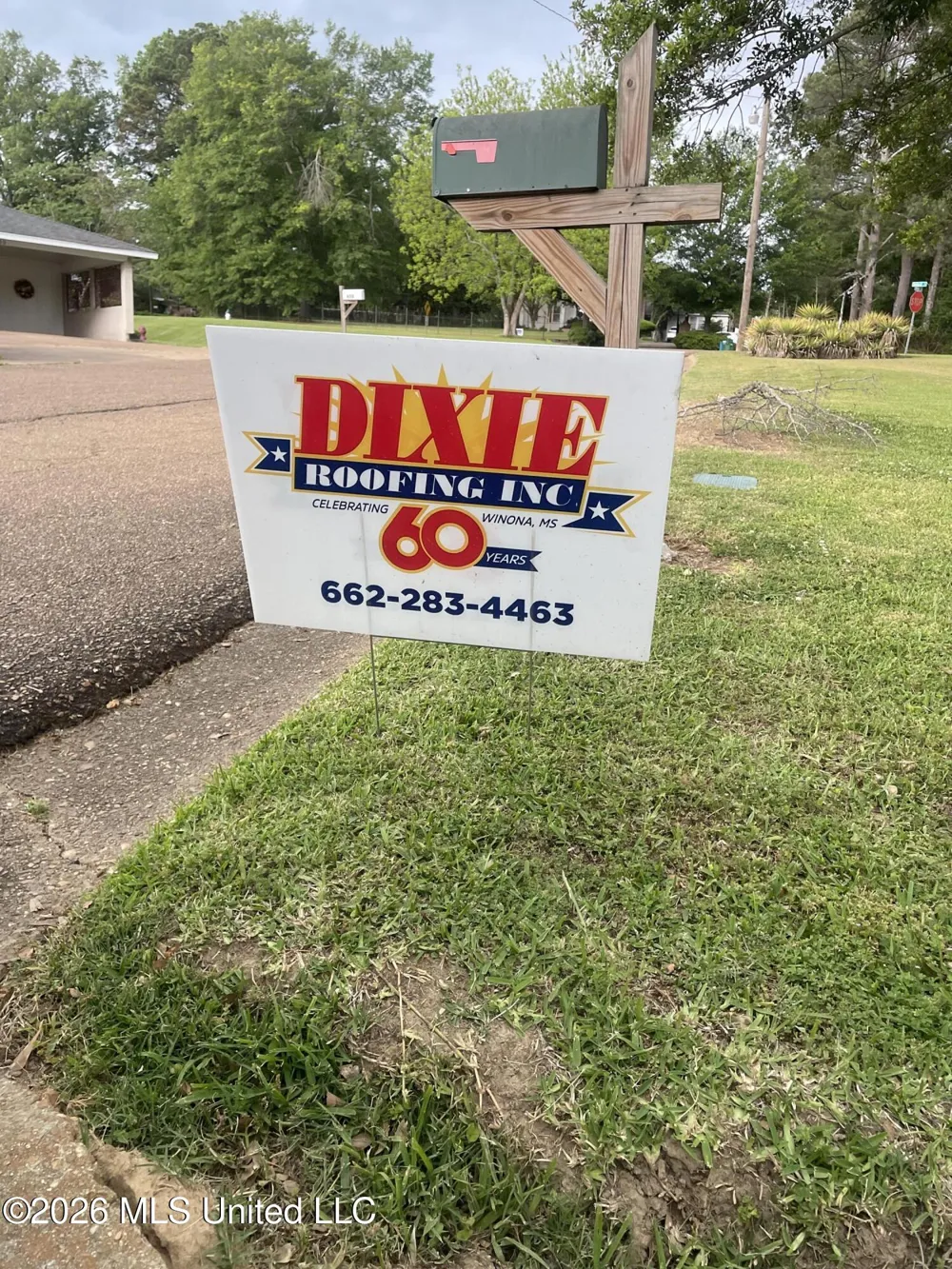 2072 Oakhurst Drive Grenada, MS 38901