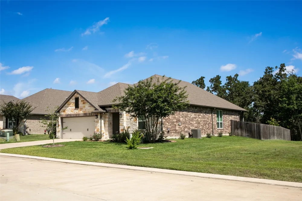 2010 Winepress Road Brenham, TX 77833