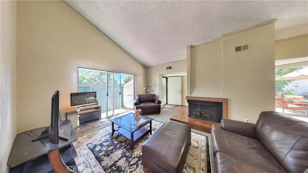 6949 Danvers Garden Grove, CA 92845