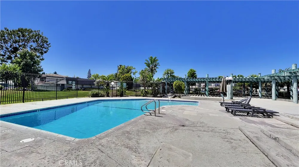 6949 Danvers Garden Grove, CA 92845