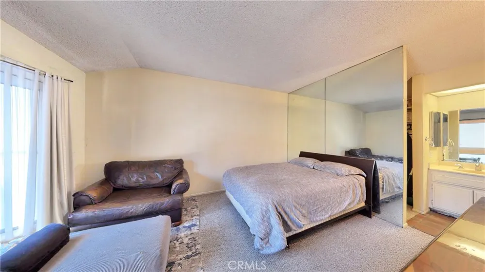 6949 Danvers Garden Grove, CA 92845