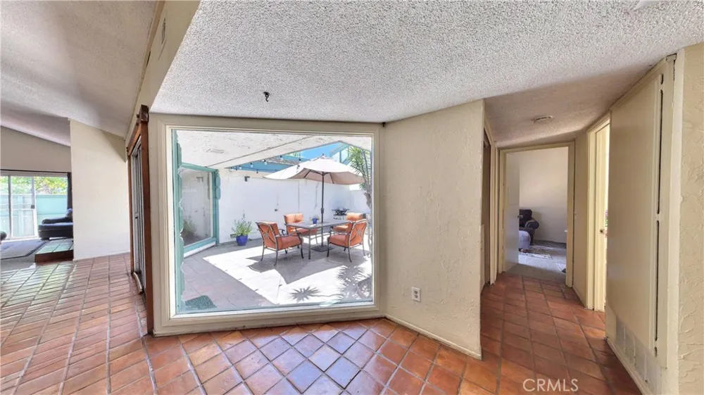 6949 Danvers Garden Grove, CA 92845