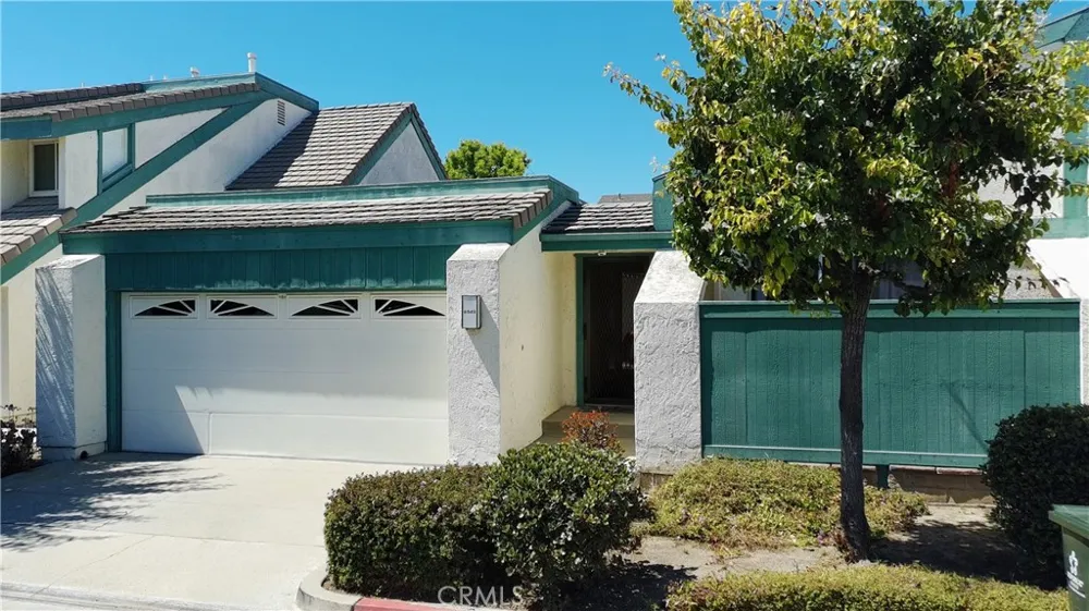 6949 Danvers Garden Grove, CA 92845