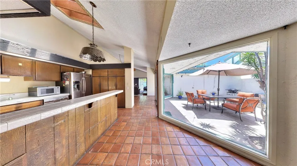6949 Danvers Garden Grove, CA 92845
