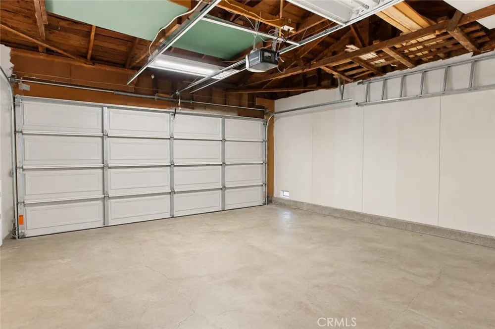 11307 Jane Stanton, CA 90680