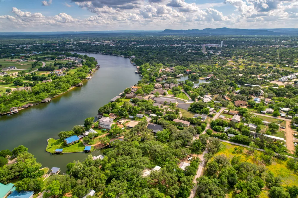 14 Purple Sage Kingsland, TX 78639