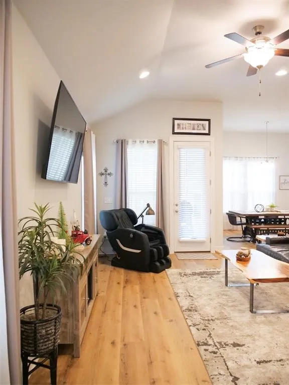 9621 EVENING CANOPY DRIVE Manor, TX 78653