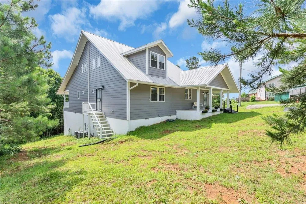 619 BRIDGE VIEW CV Bath Springs, TN 38311