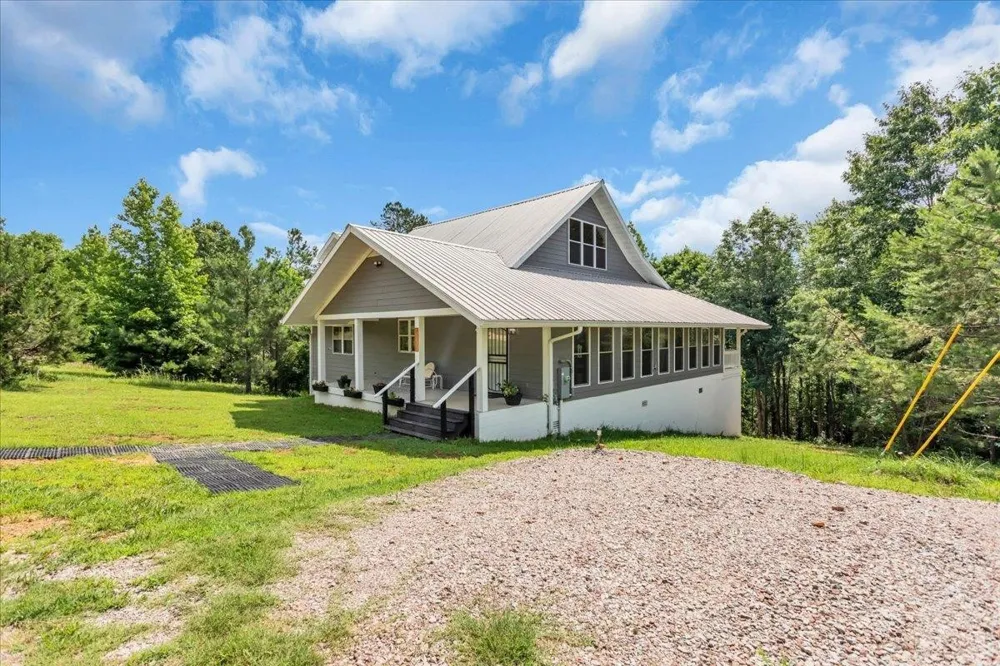 619 BRIDGE VIEW CV Bath Springs, TN 38311