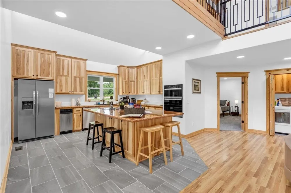 619 BRIDGE VIEW CV Bath Springs, TN 38311