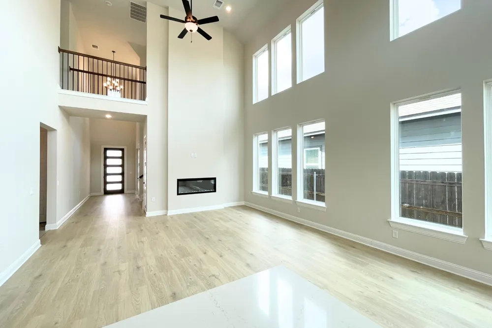 9609 Gladsome Path Manor, TX 78653