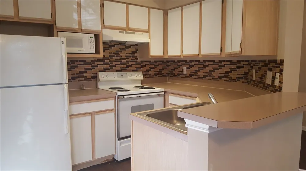 6000 Shepherd Mountain Cove #1401 Austin, TX 78730