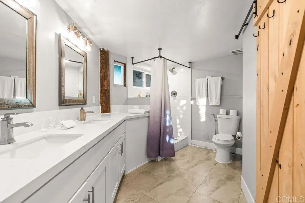 2870 Twin Oaks Valley Road San Marcos, CA 92069