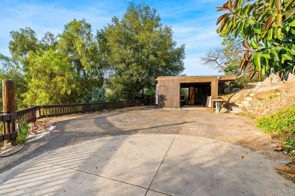 2870 Twin Oaks Valley Road San Marcos, CA 92069