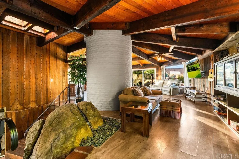 2870 Twin Oaks Valley Road San Marcos, CA 92069