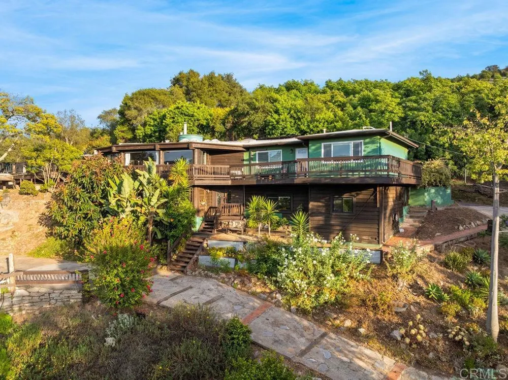 2870 Twin Oaks Valley Road San Marcos, CA 92069