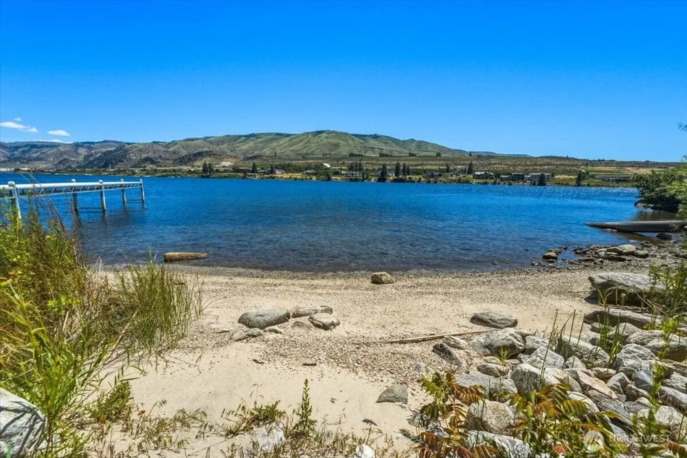200 Stayman Flats Rd Chelan, WA 98816