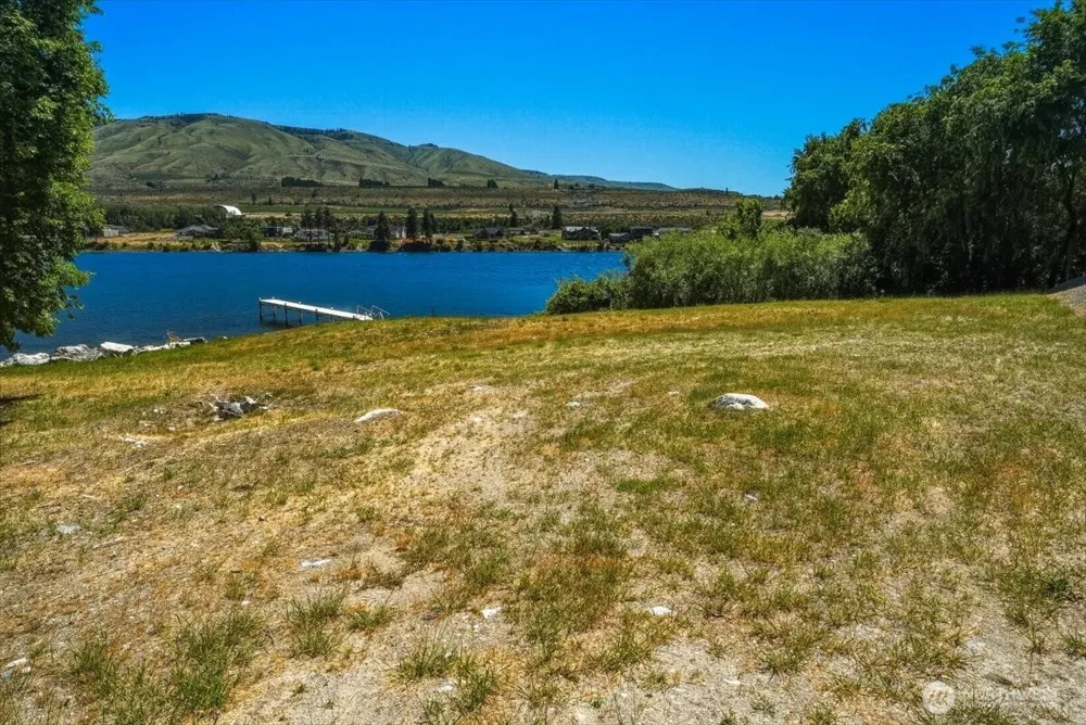 200 Stayman Flats Rd Chelan, WA 98816