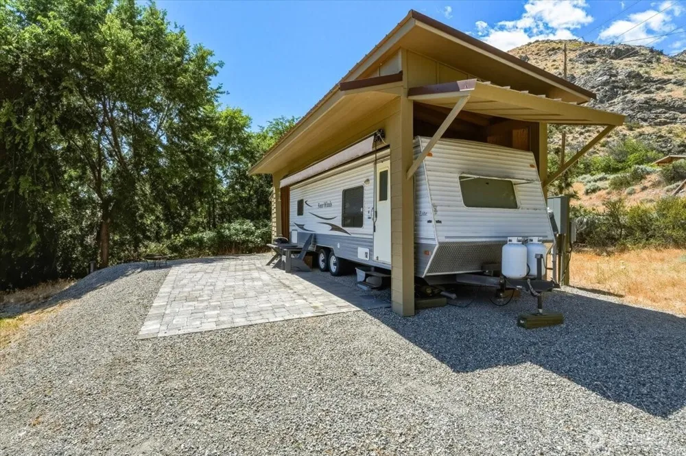 200 Stayman Flats Rd Chelan, WA 98816