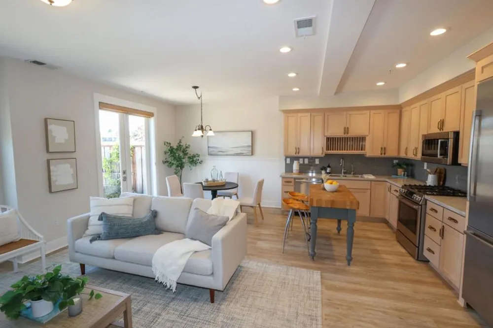 450 Granite Way Aptos, CA 95003