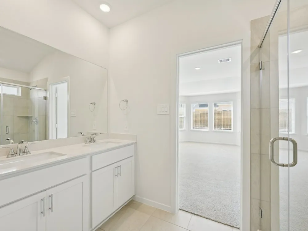 12504 Saint Thomas Drive Del Valle, TX 78617