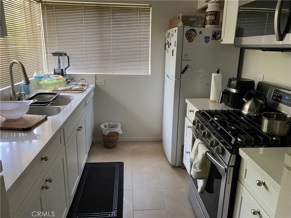 136 Echo Run Irvine, CA 92614
