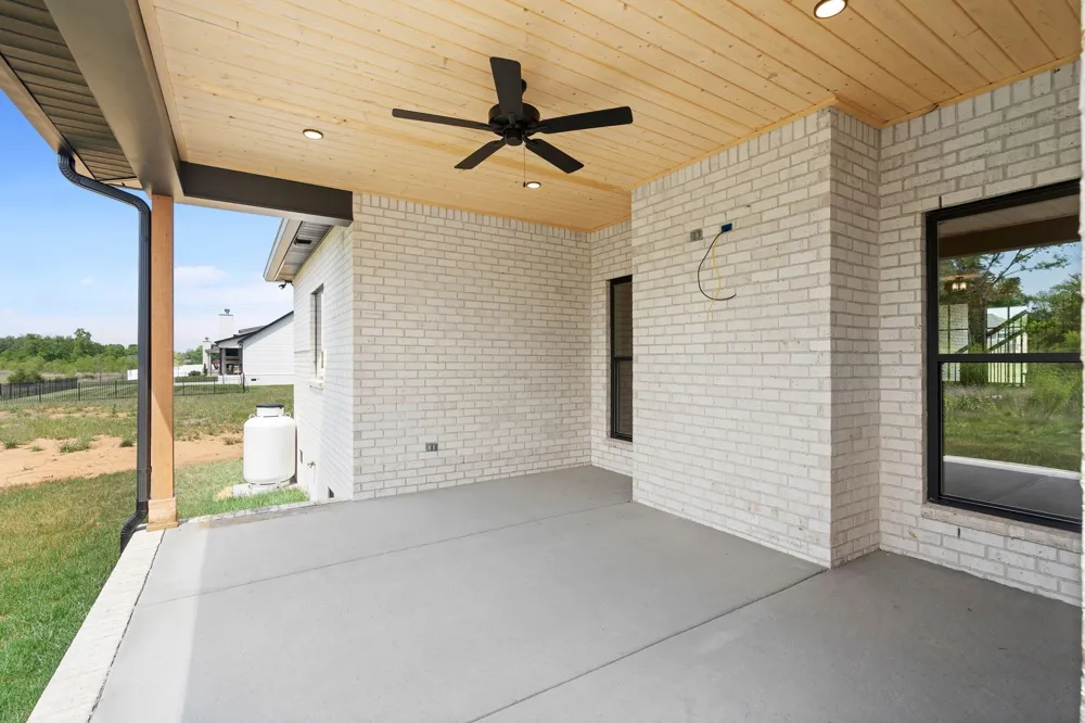 1807 Rhonda Dr Christiana, TN 37037