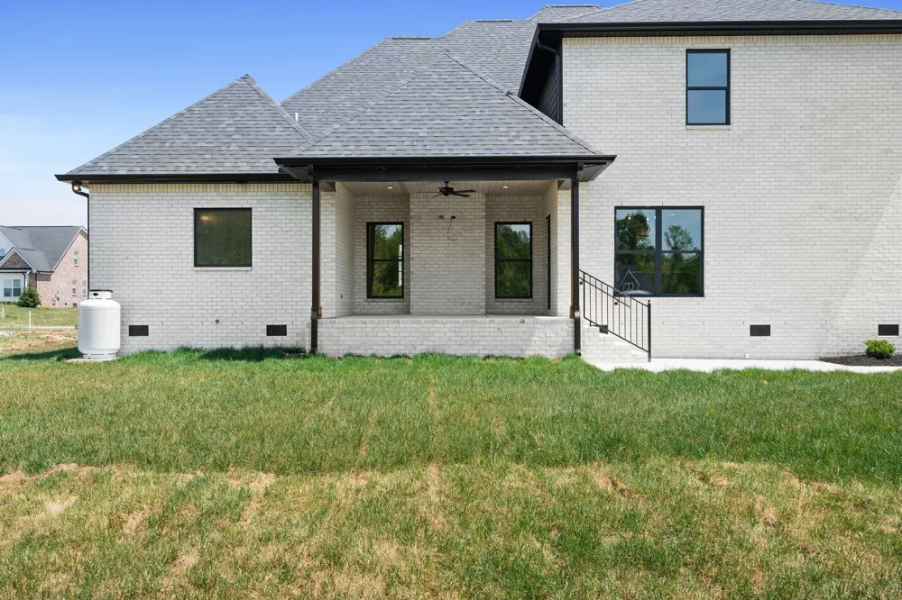 1807 Rhonda Dr Christiana, TN 37037