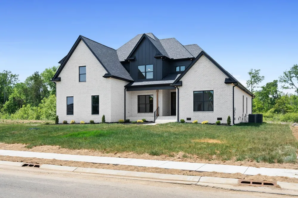 1807 Rhonda Dr Christiana, TN 37037