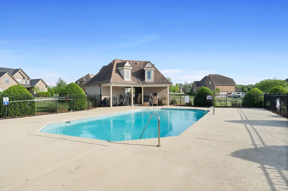 1807 Rhonda Dr Christiana, TN 37037