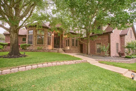 2205 Sunrise Drive