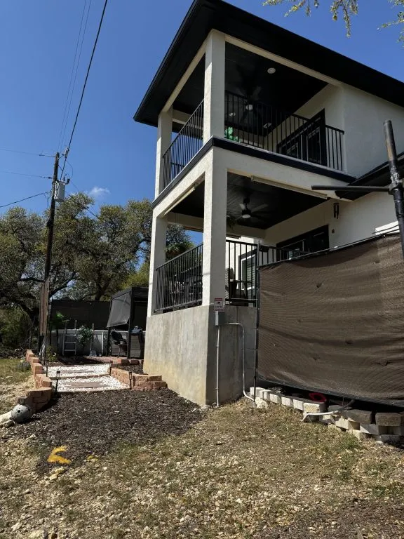 626 HILLCLIMB Canyon Lake, TX 78133