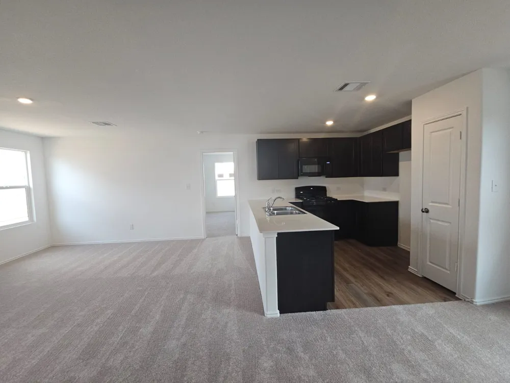 2318 Tornado Alley Lockhart, TX 78644
