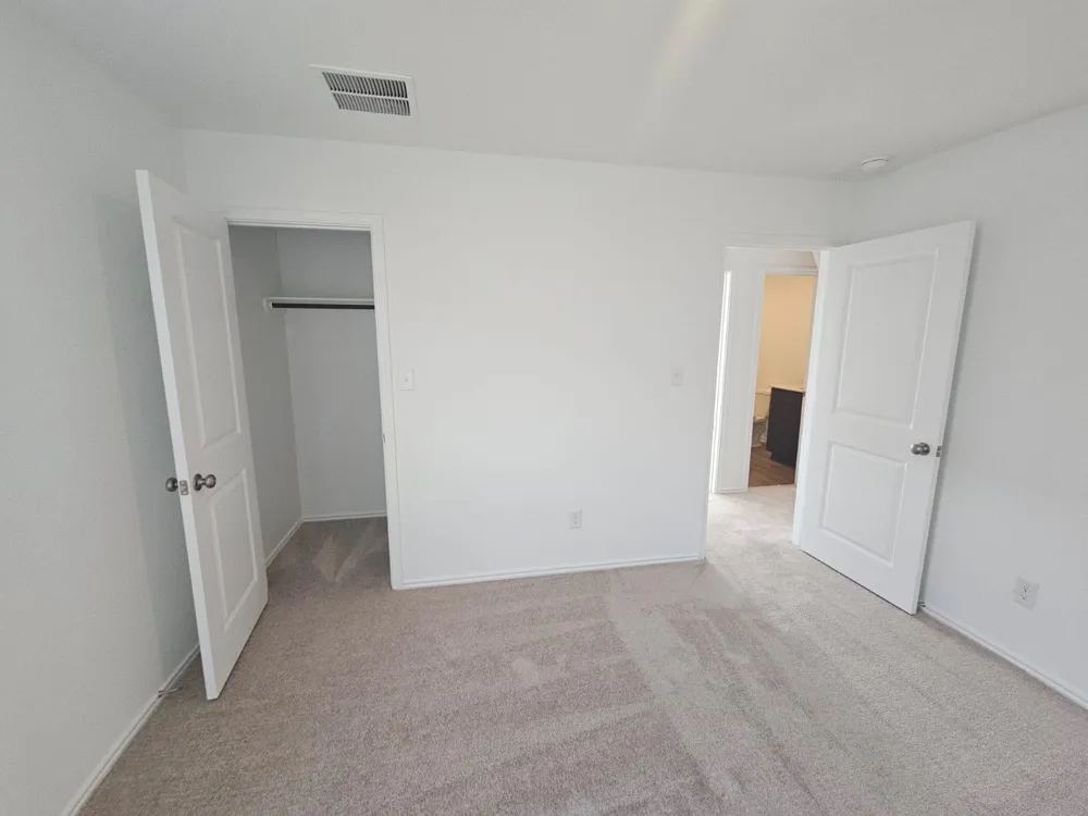 2318 Tornado Alley Lockhart, TX 78644