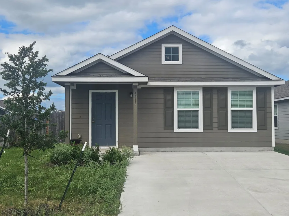 2318 Tornado Alley Lockhart, TX 78644