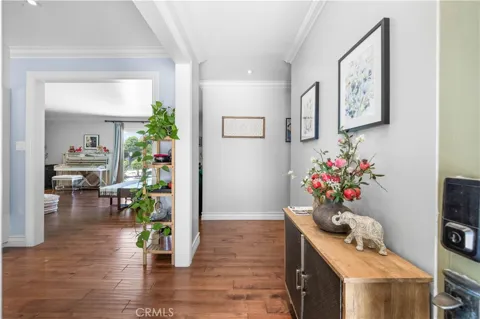 125 W Ronwood Street
