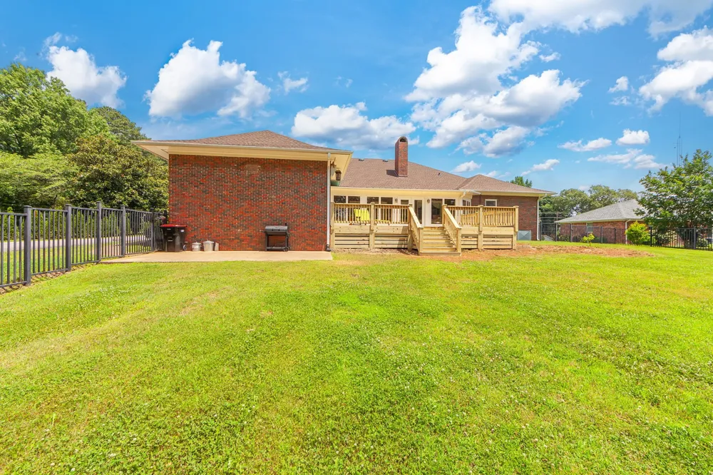 2812 Chere Carol Rd Humboldt, TN 38343