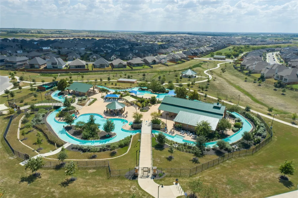 196 Lavender Lane Buda, TX 78610