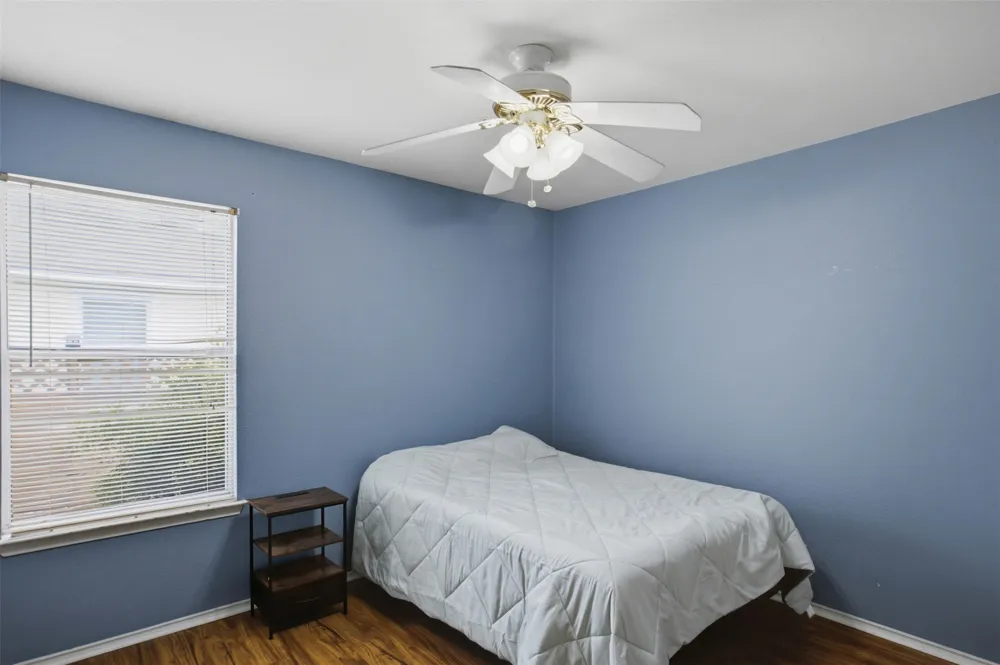 718 Blair Avenue Bastrop, TX 78602