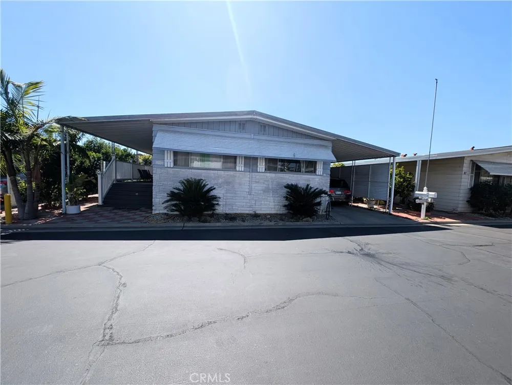 9800 Bolsa Avenue #88 Westminster, CA 92683