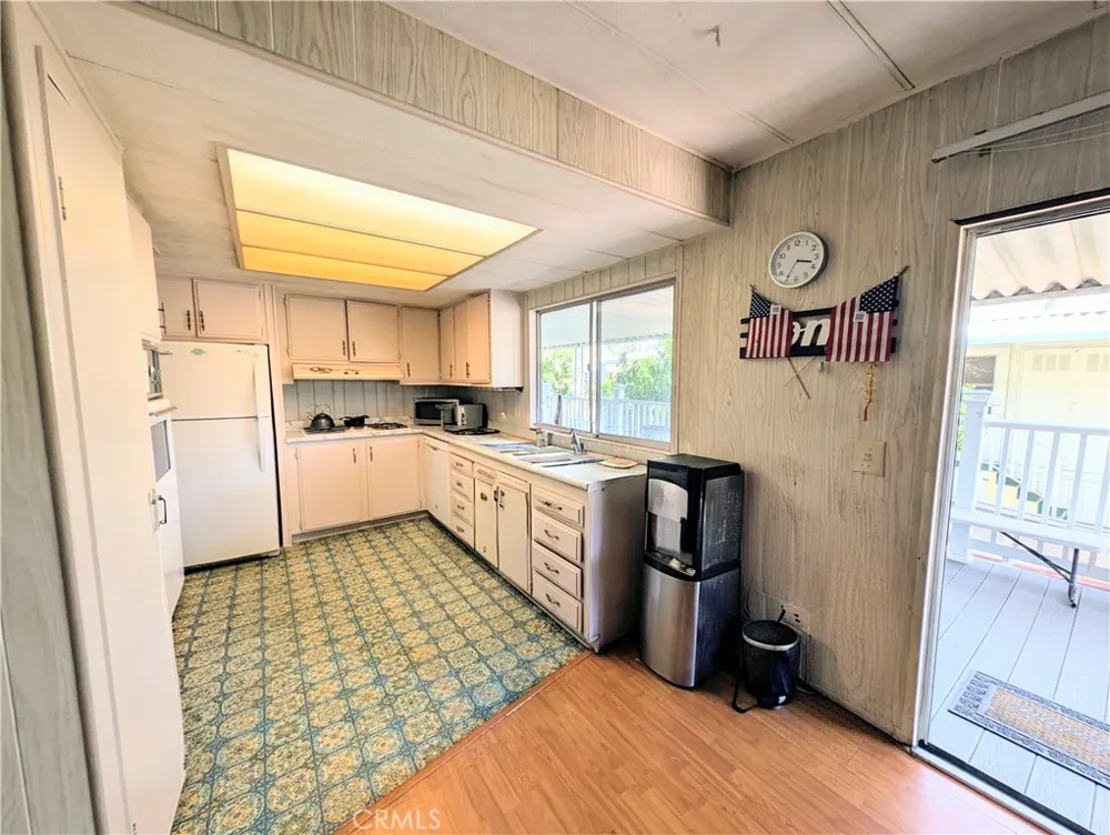 9800 Bolsa Avenue #88 Westminster, CA 92683