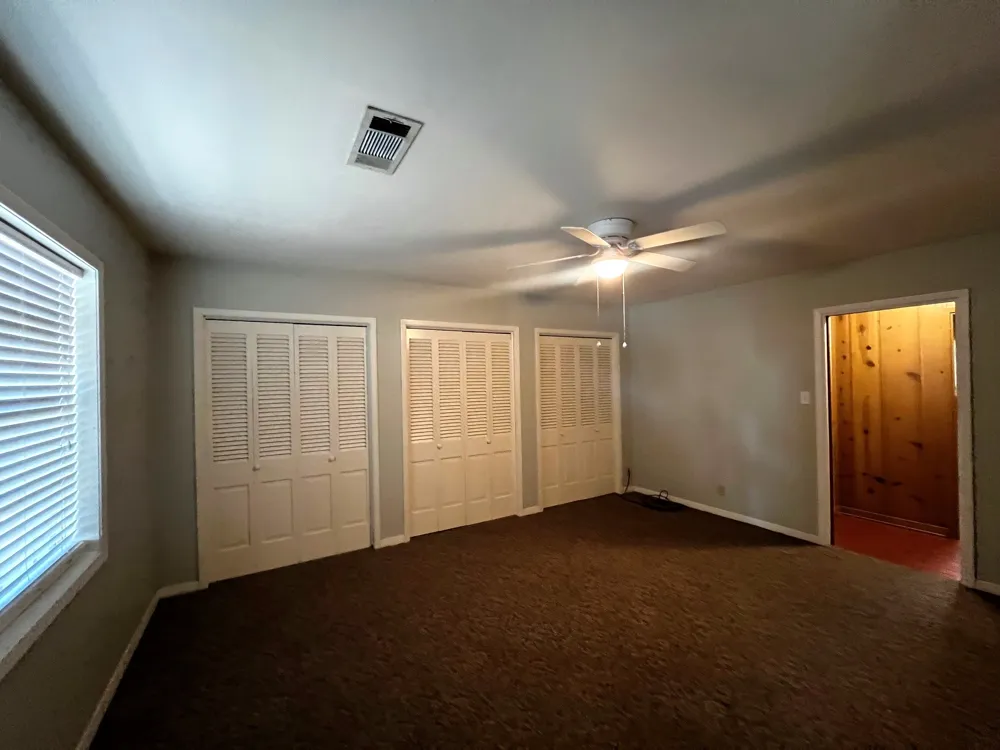 235 W Lower Line Street La Grange, TX 78945